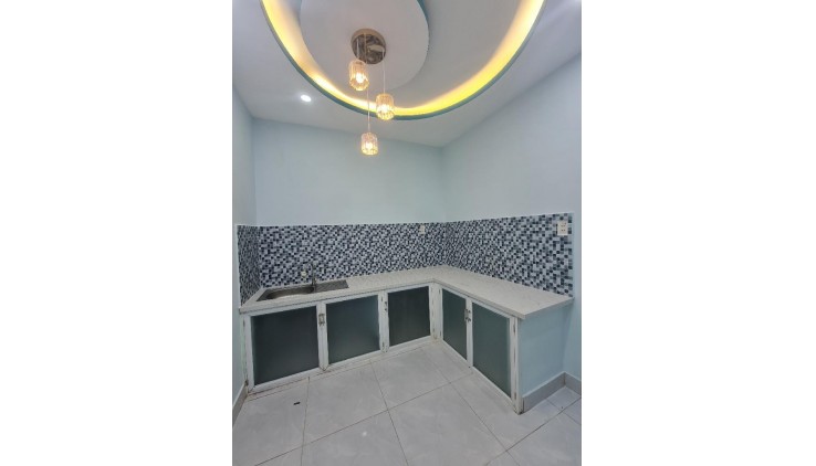 NGAY TÂN HOÀ ĐÔNG - CHIẾN LƯỢC, HẺM 5M, 2 TẦNG 2PN, 44M2, GIÁ 3.X TỶ